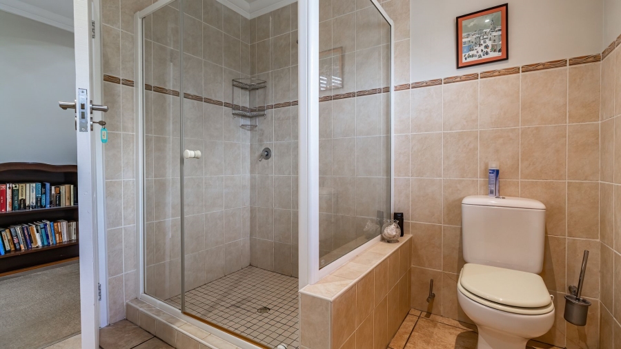 3 Bedroom Property for Sale in The Island Western Cape